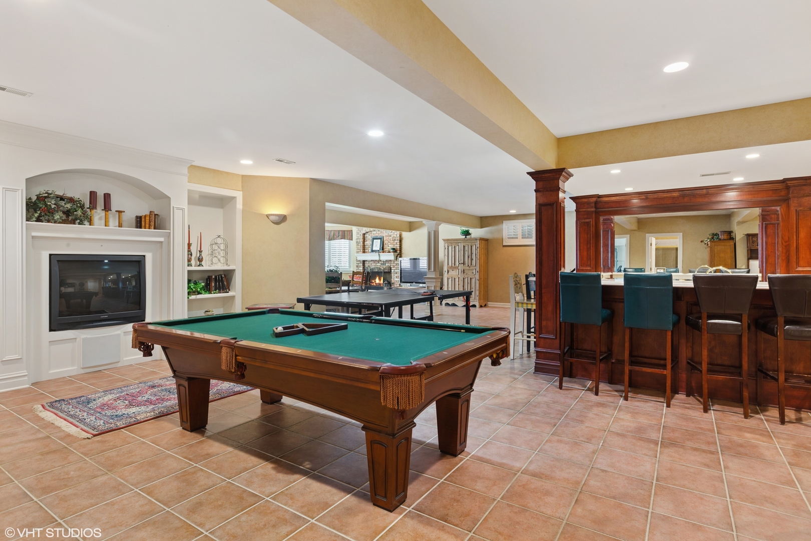 5N195 Dover Hill Road, St. Charles, IL 60175