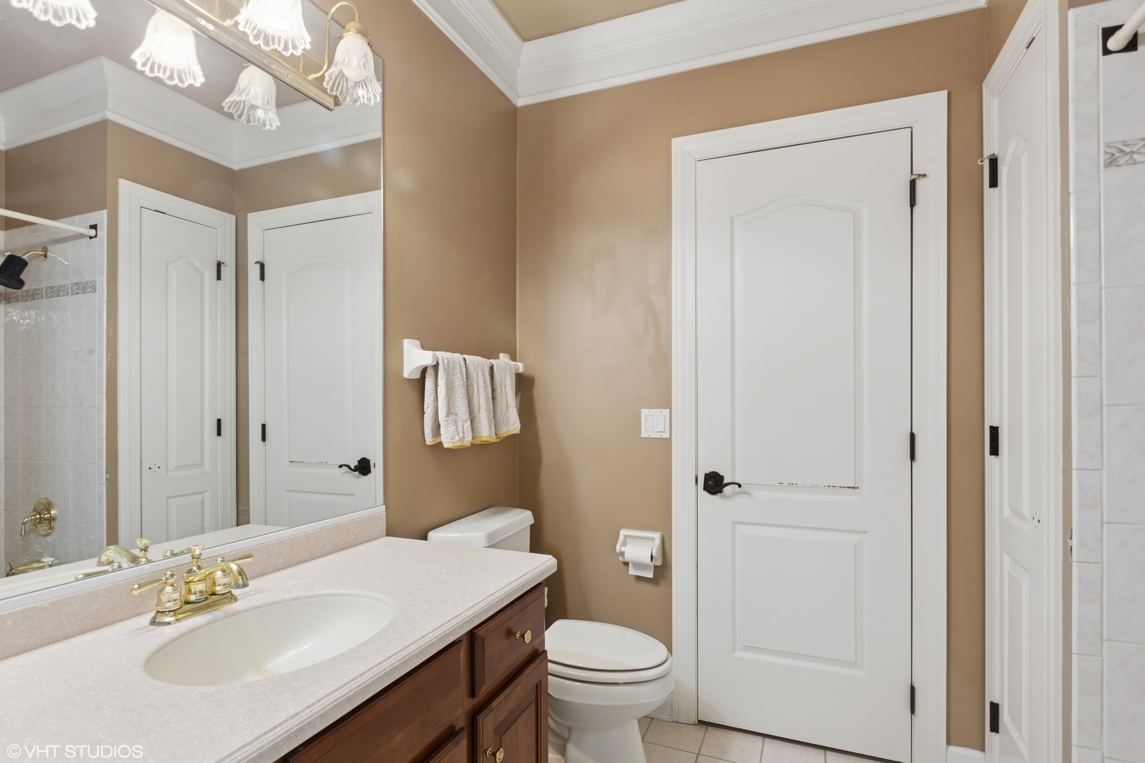 5N195 Dover Hill Road, St. Charles, IL 60175