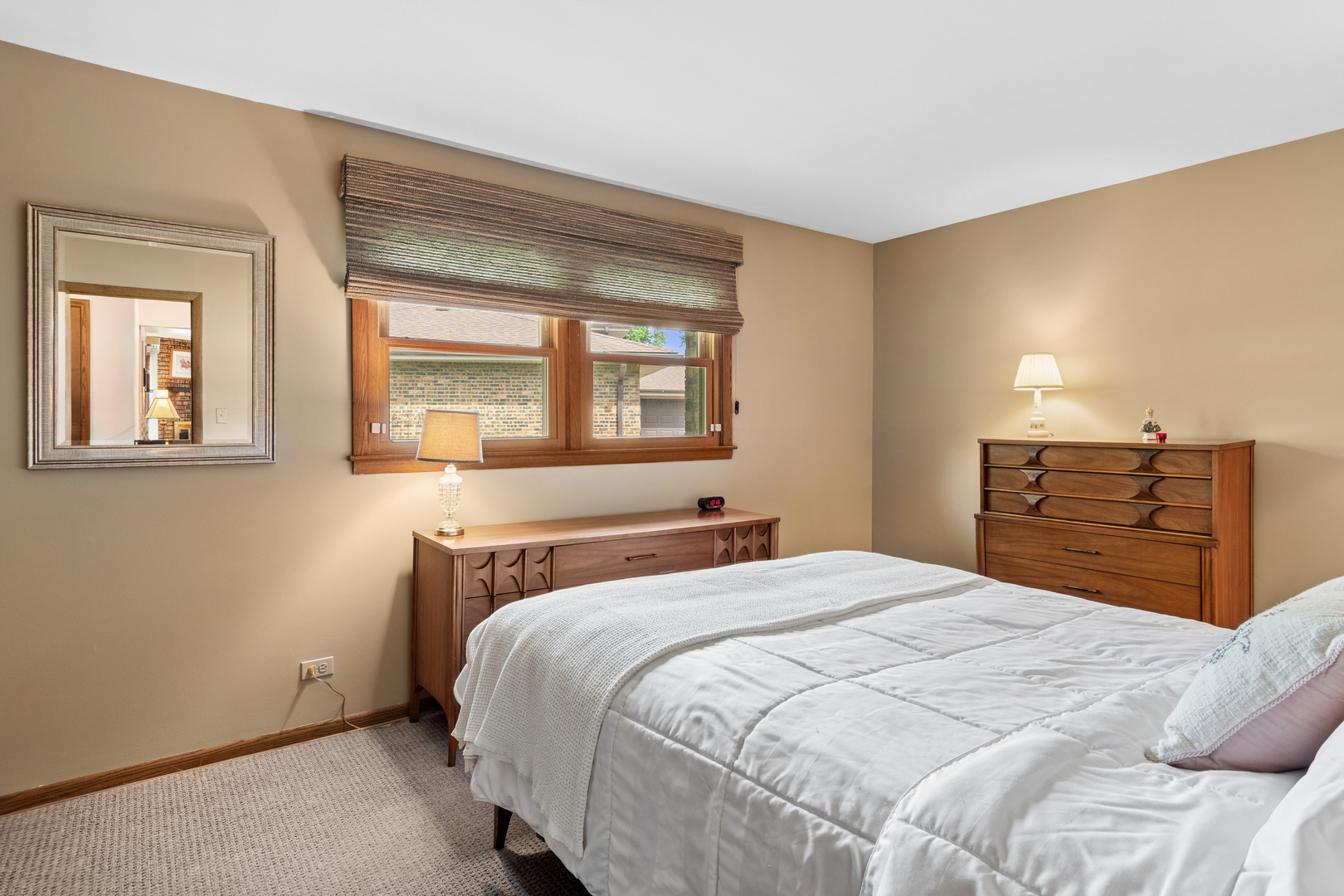 913 Andermann Lane, Darien, IL 60561