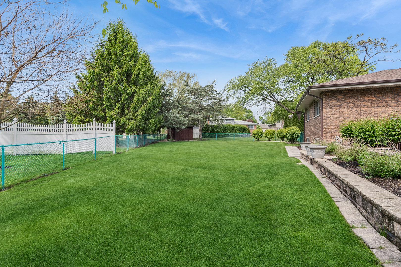 913 Andermann Lane, Darien, IL 60561