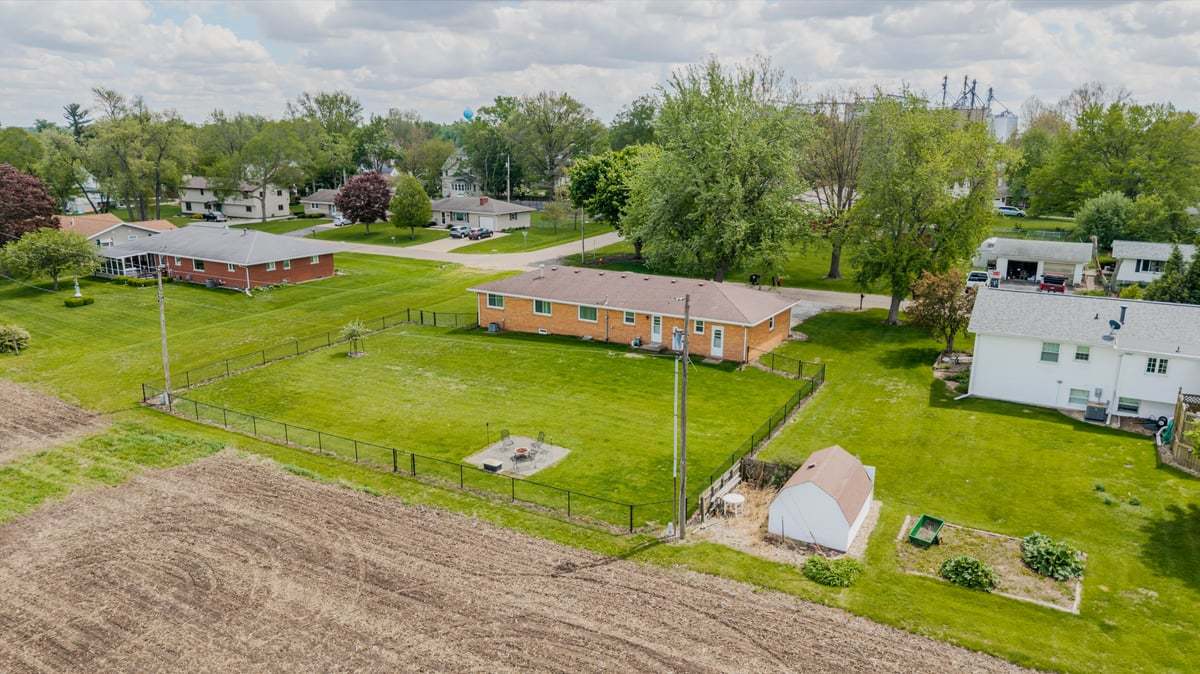 200 W Winslow Street, Danvers, IL 61732