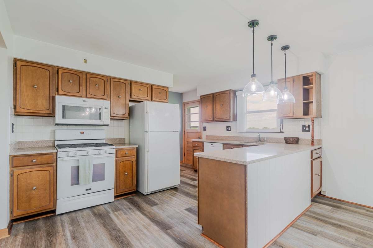 200 W Winslow Street, Danvers, IL 61732