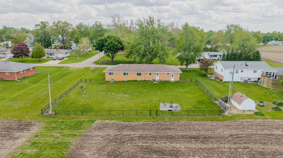 200 W Winslow Street, Danvers, IL 61732
