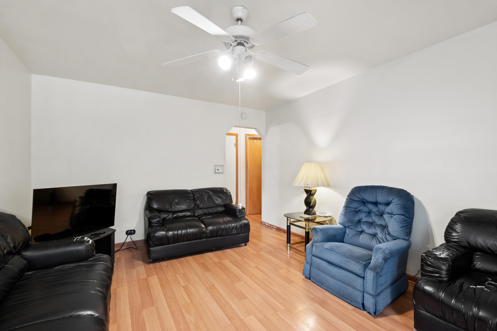 1418 N Waller Avenue, Chicago, IL 60651