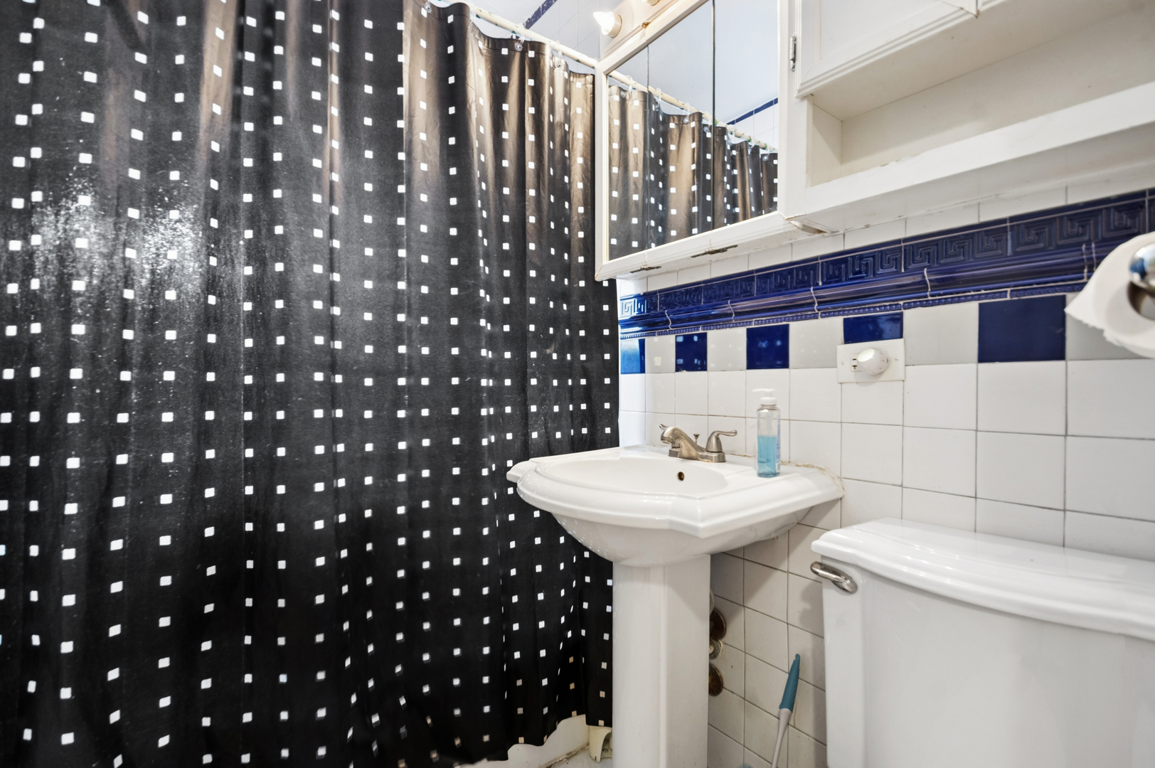 1418 N Waller Avenue, Chicago, IL 60651