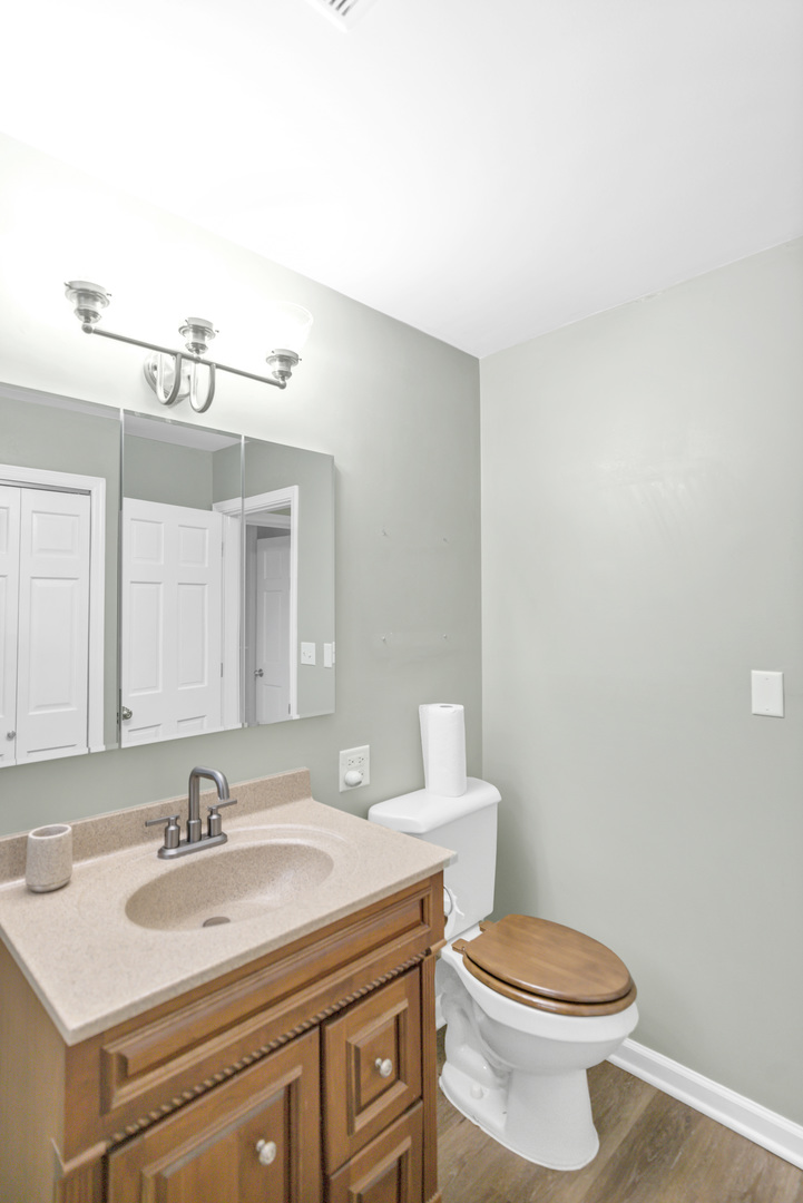 278 N State Street, Hampshire, IL 60140