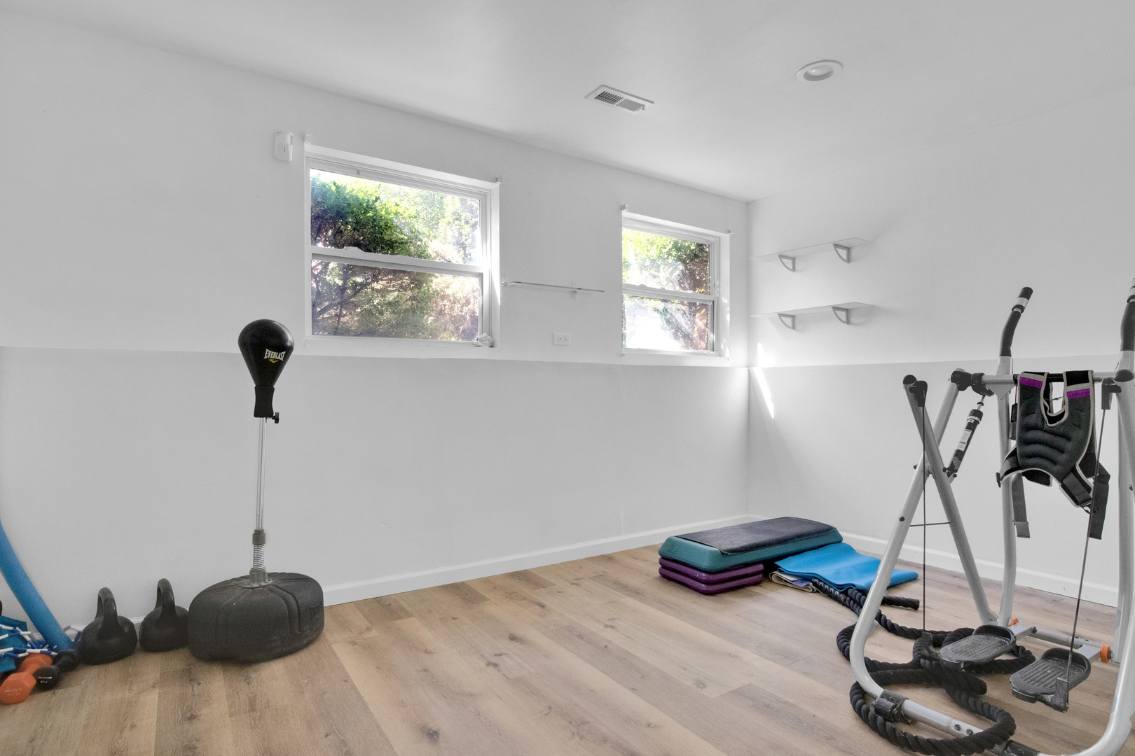 4757 S Langley Avenue, Chicago, IL 60615