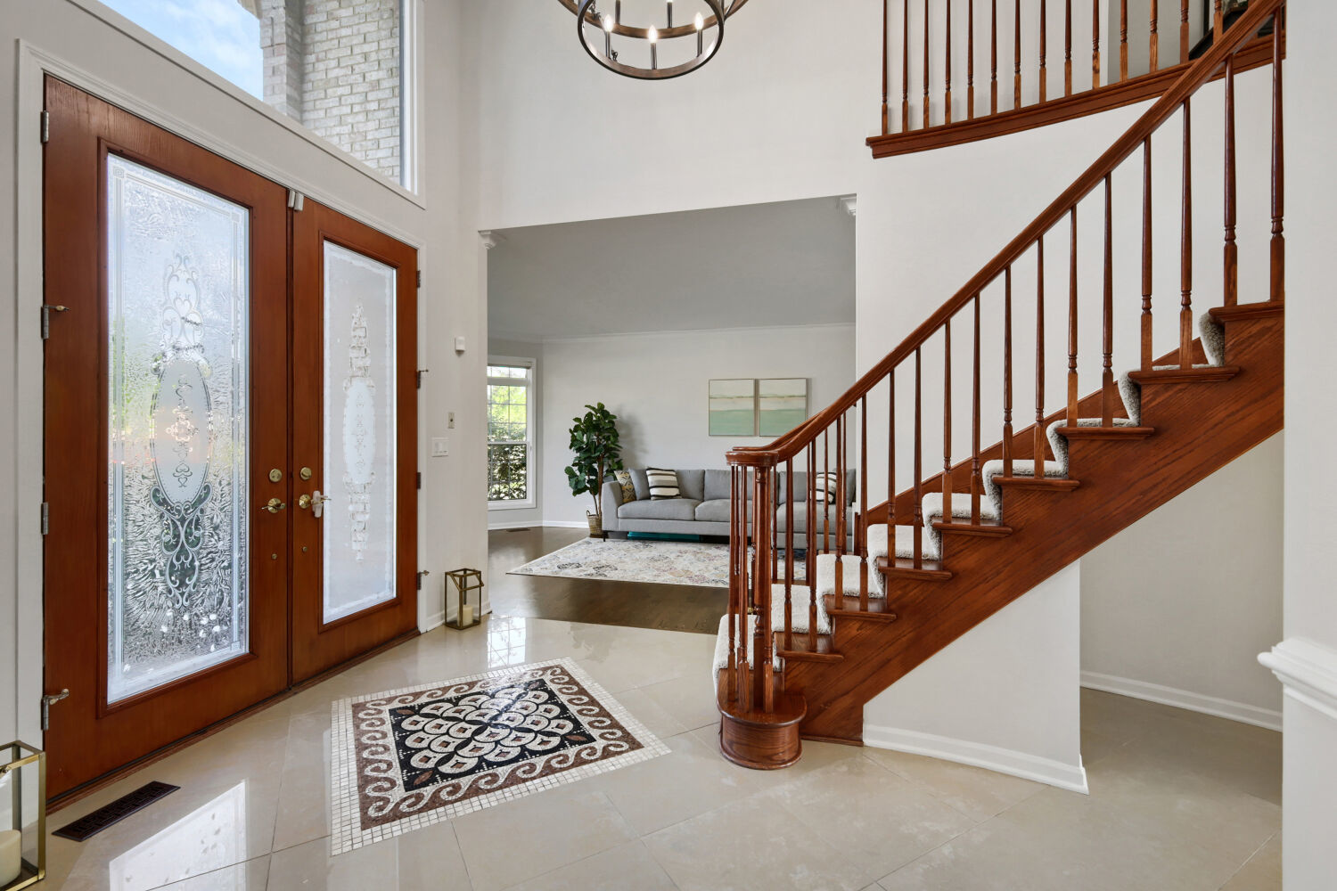 155 Michigan Drive, Bloomingdale, IL 60108