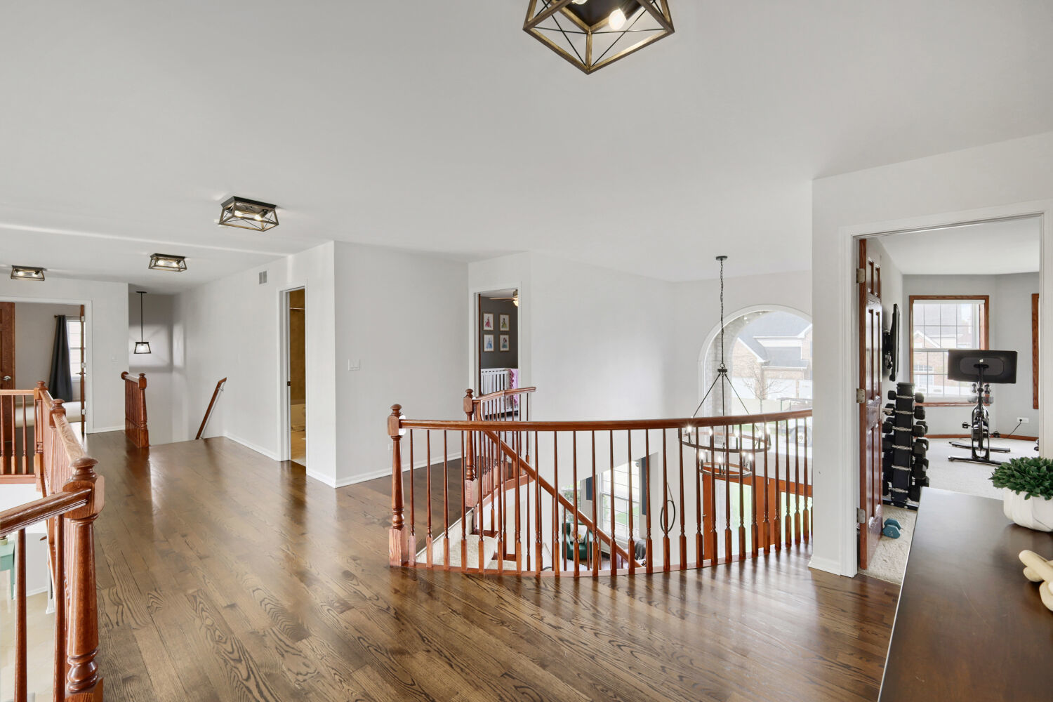 155 Michigan Drive, Bloomingdale, IL 60108