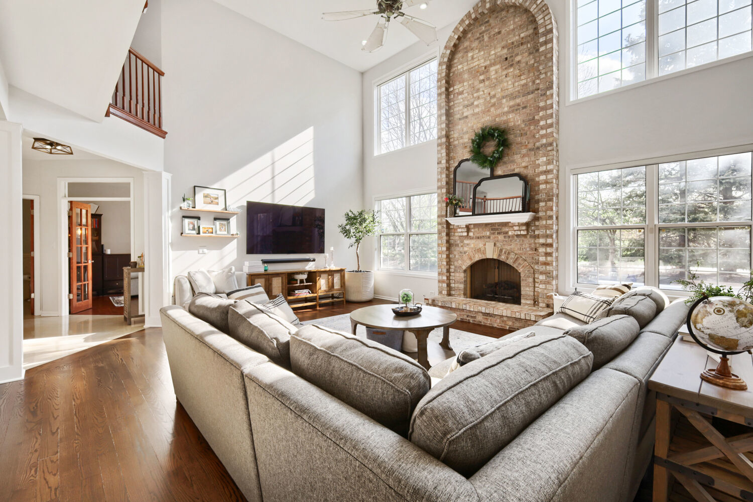 155 Michigan Drive, Bloomingdale, IL 60108