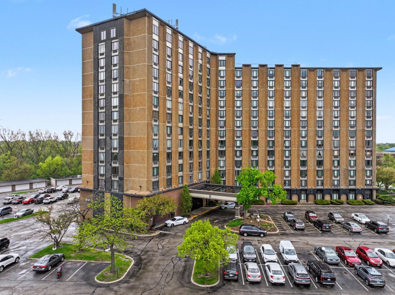 1 Renaissance Place #1105, Palatine, IL 60067