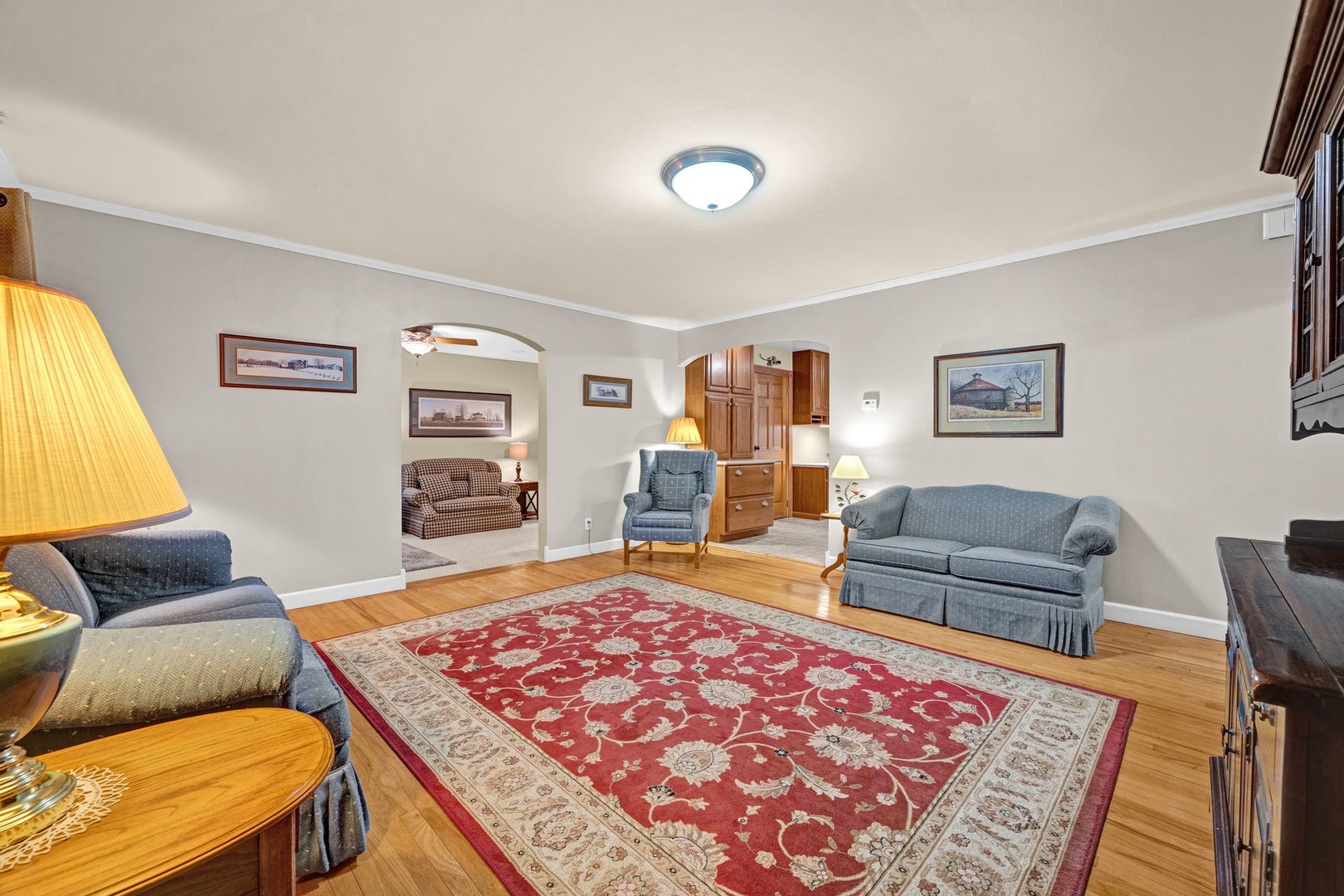 327 W Poplar Street, Heyworth, IL 61745
