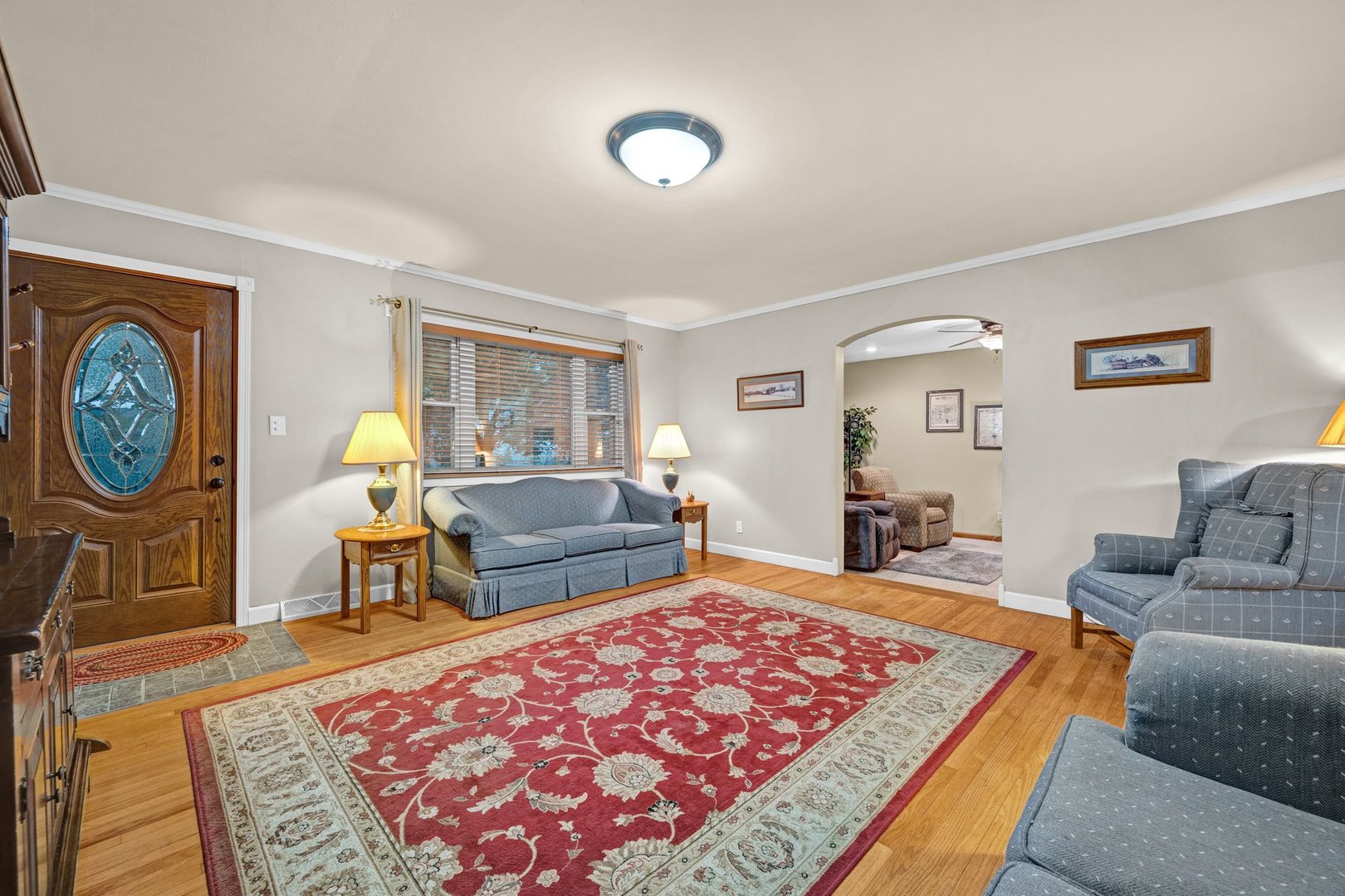 327 W Poplar Street, Heyworth, IL 61745