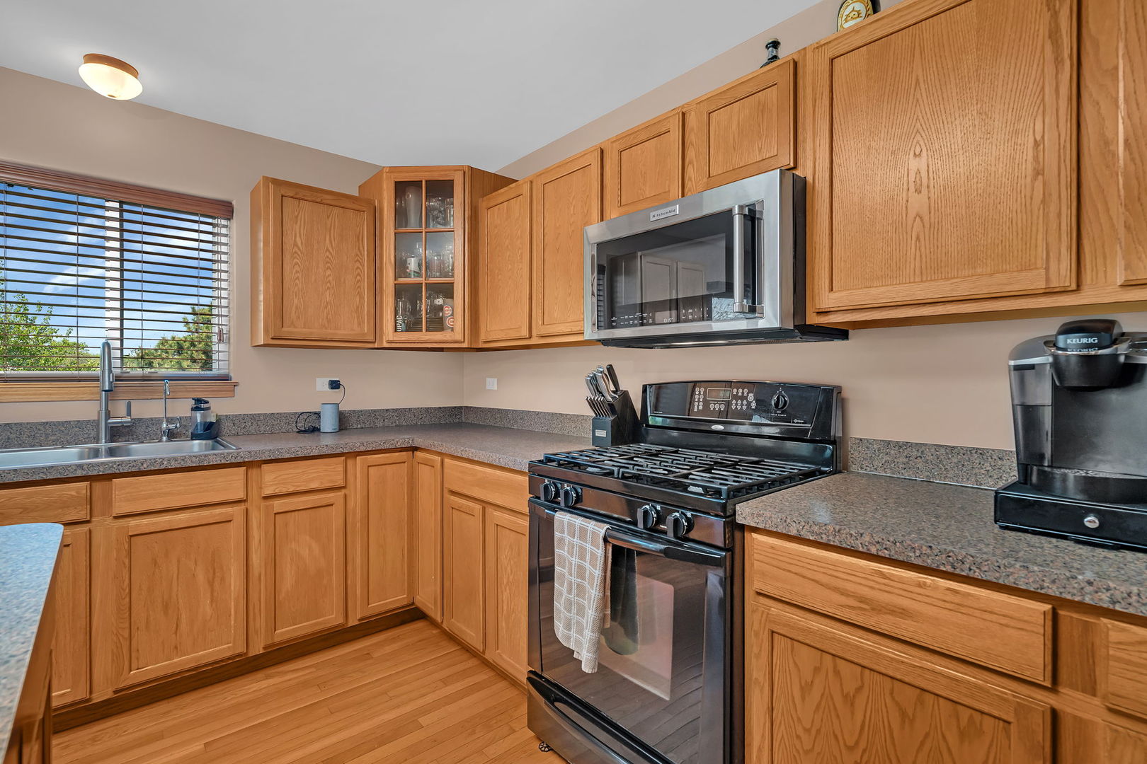 486 S Dollinger Drive, Romeoville, IL 60446