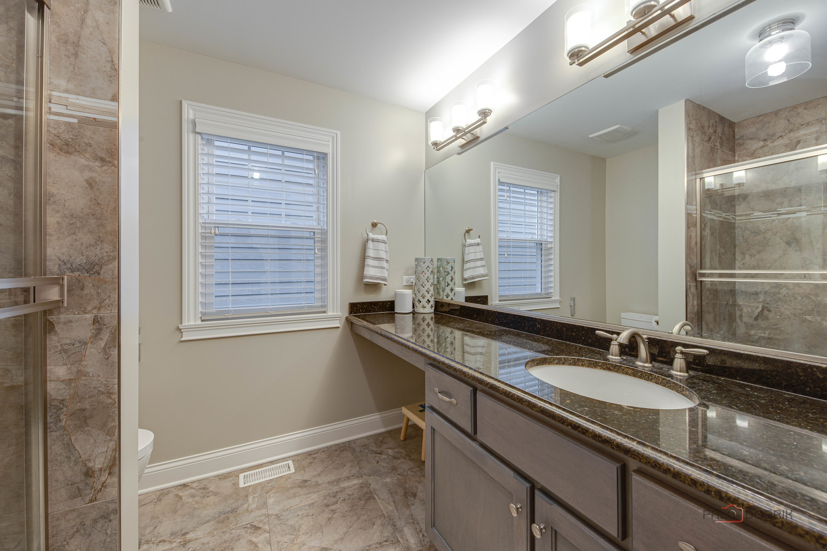 225 N Brockway Street, Palatine, IL 60067