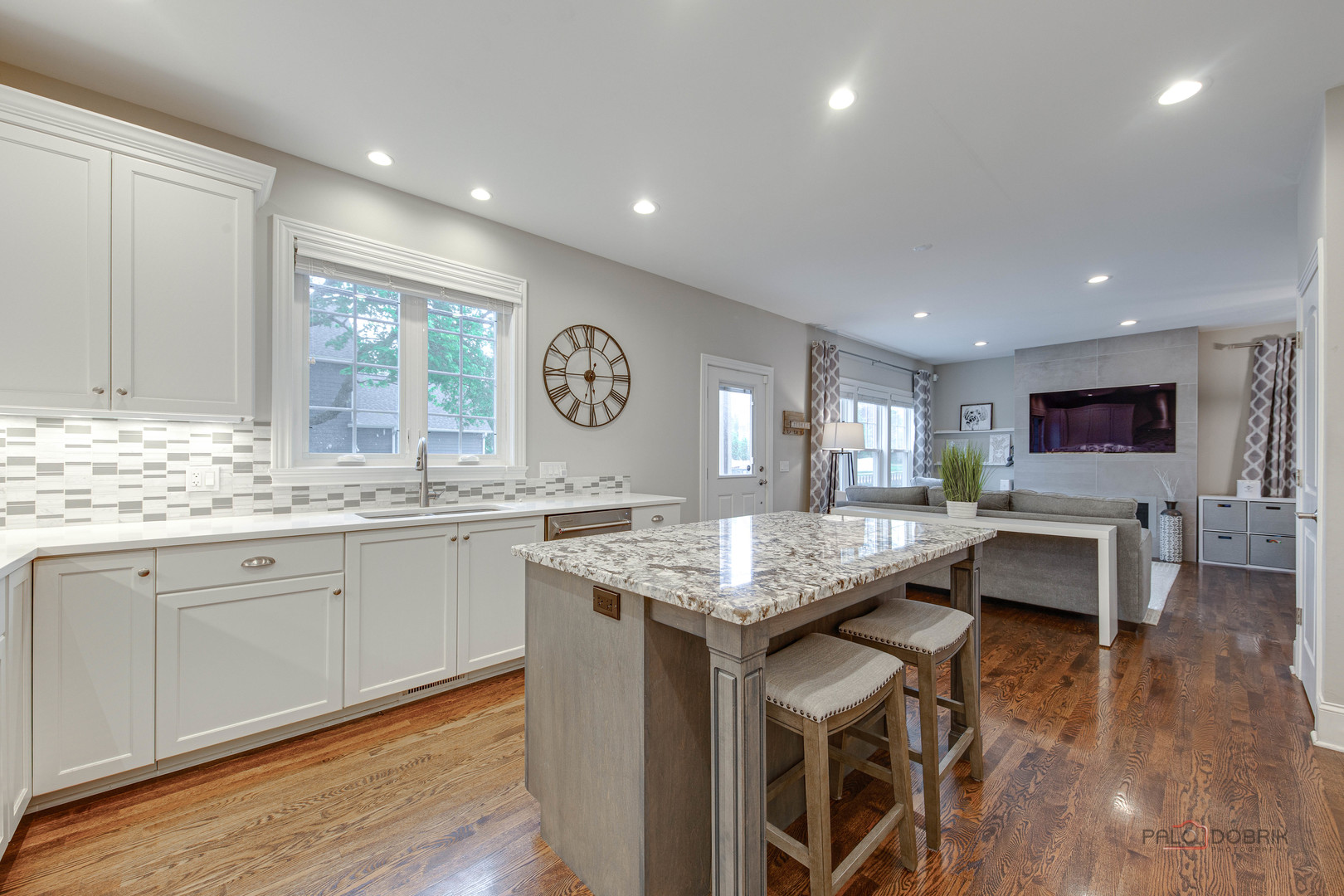 225 N Brockway Street, Palatine, IL 60067