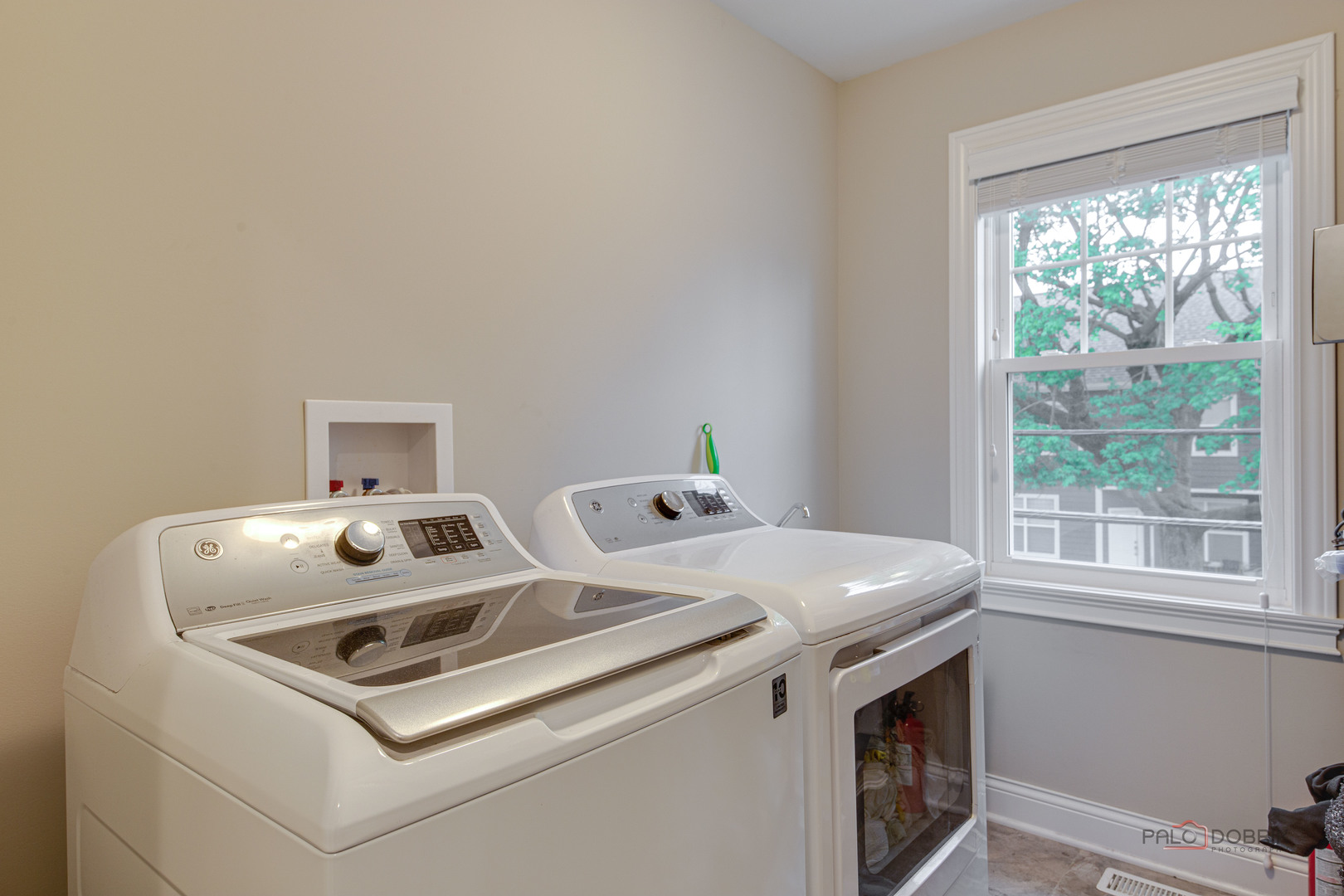 225 N Brockway Street, Palatine, IL 60067