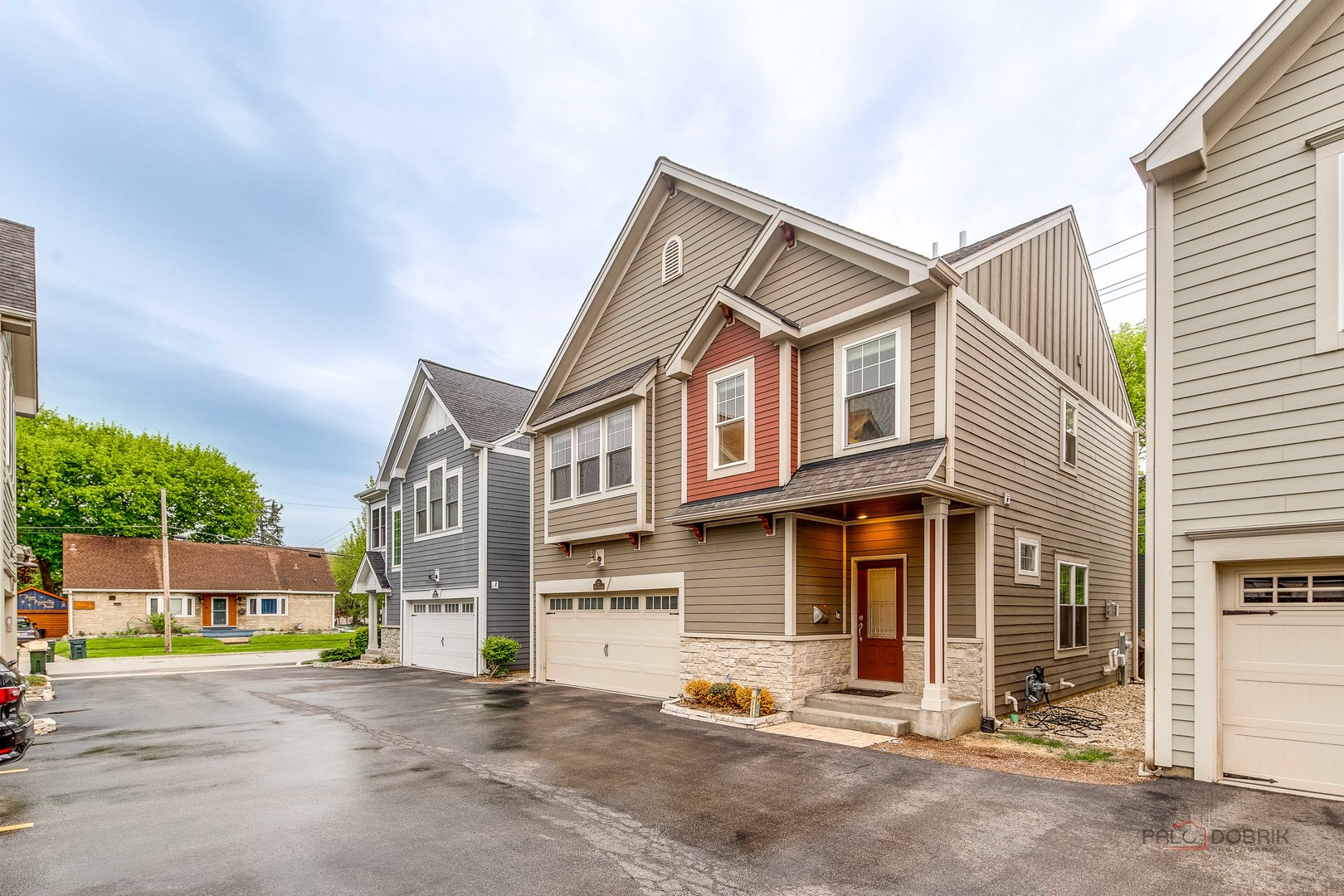 225 N Brockway Street, Palatine, IL 60067