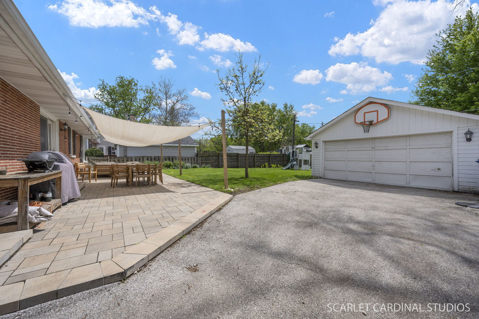 1910 E LIBERTY Drive, Wheaton, IL 60187