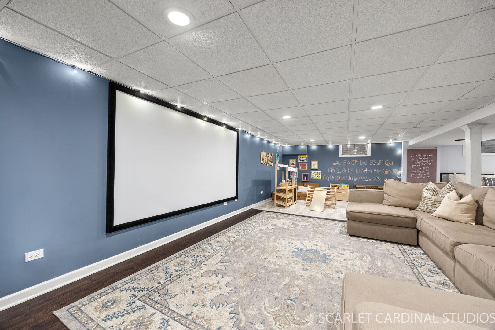 1910 E LIBERTY Drive, Wheaton, IL 60187