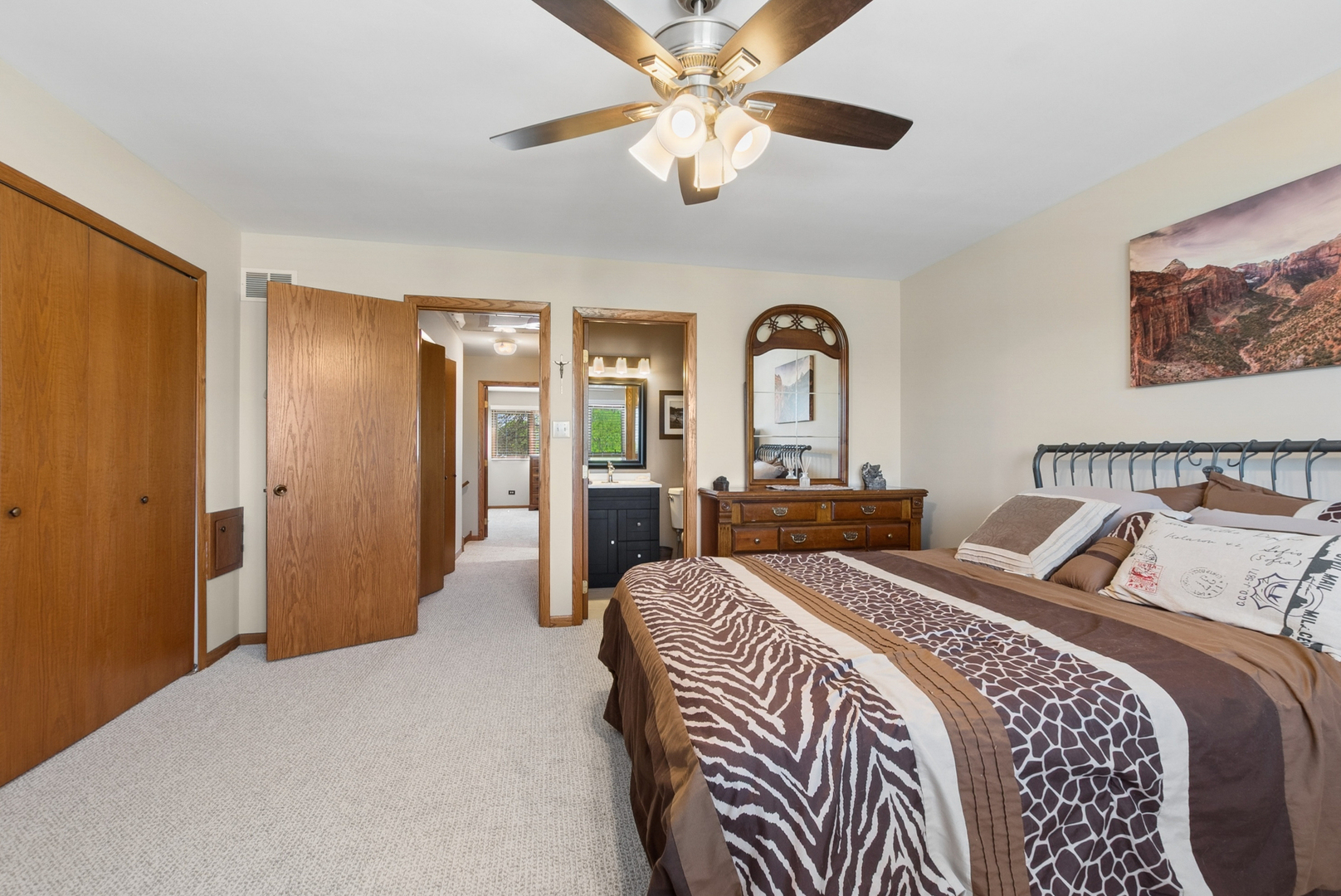 17906 California Court #130, Orland Park, IL 60467