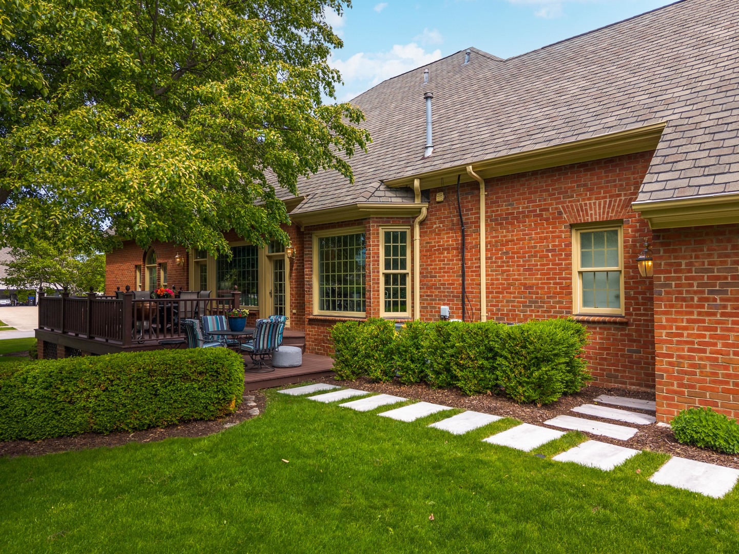 3301 Wisteria Lane, Bloomington, IL 61704