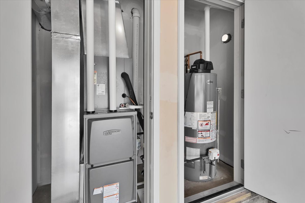 984 Four Seasons Boulevard, Aurora, IL 60504