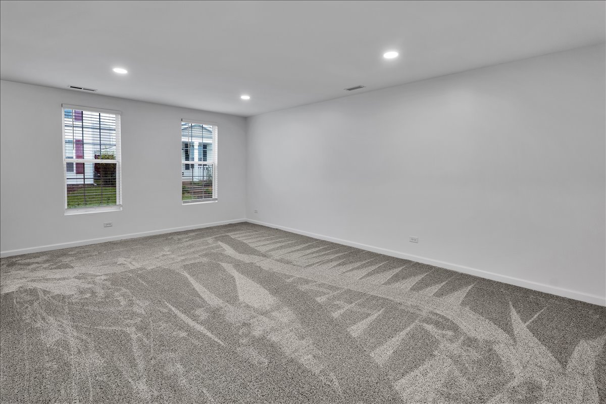 984 Four Seasons Boulevard, Aurora, IL 60504