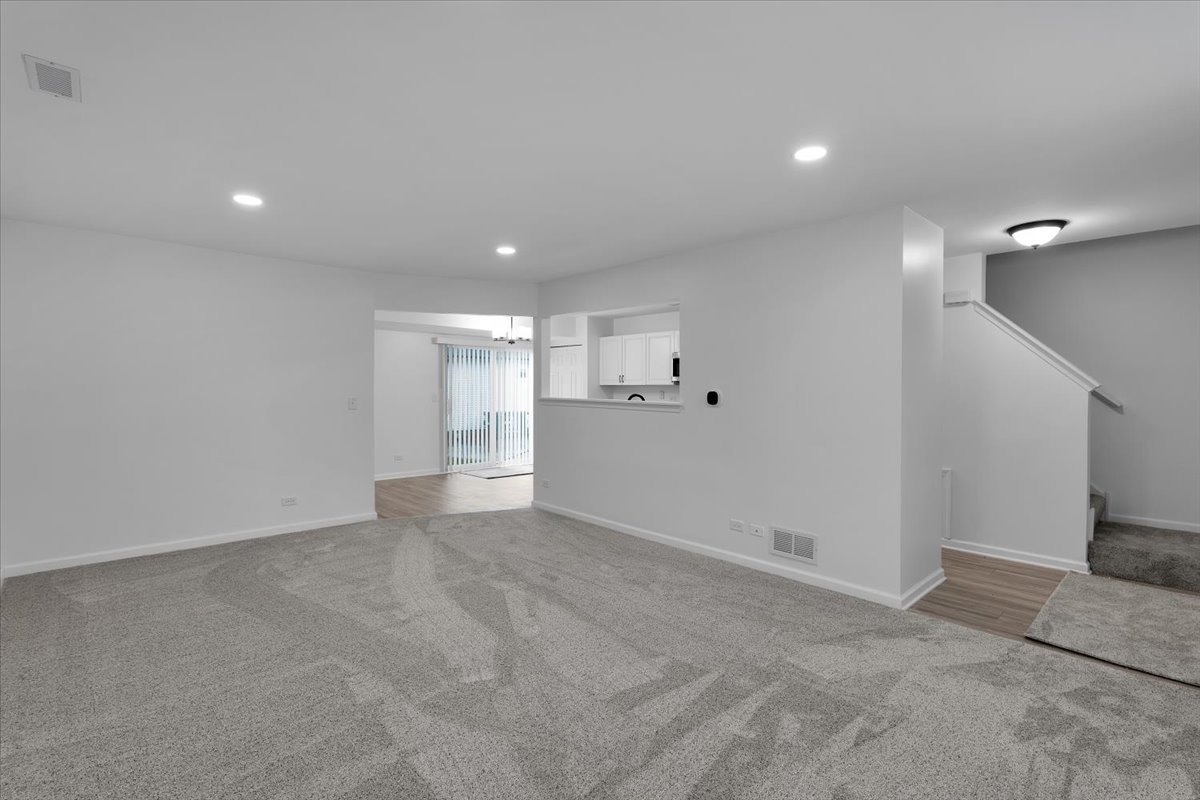 984 Four Seasons Boulevard, Aurora, IL 60504