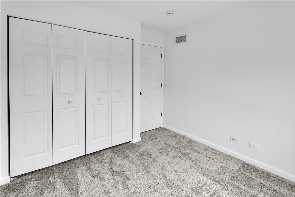 984 Four Seasons Boulevard, Aurora, IL 60504