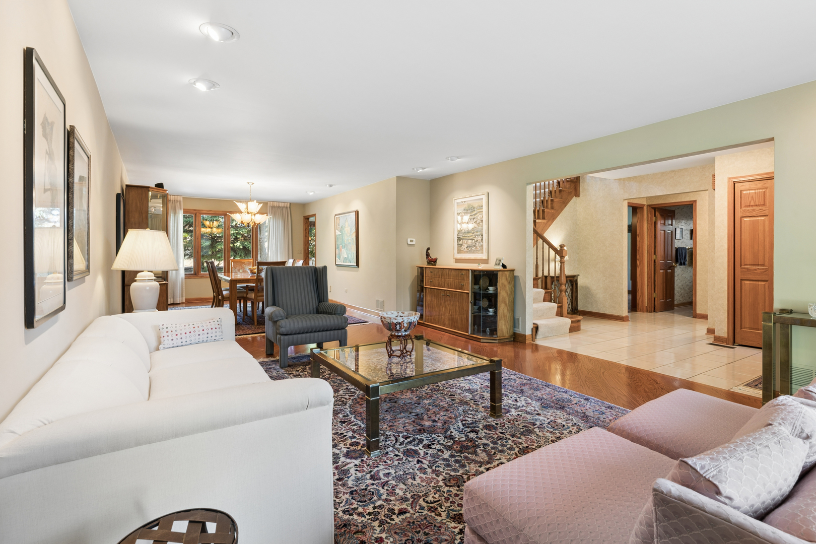 2208 Milton Avenue, Park Ridge, IL 60068