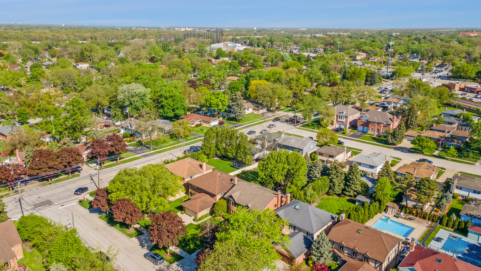 2208 Milton Avenue, Park Ridge, IL 60068