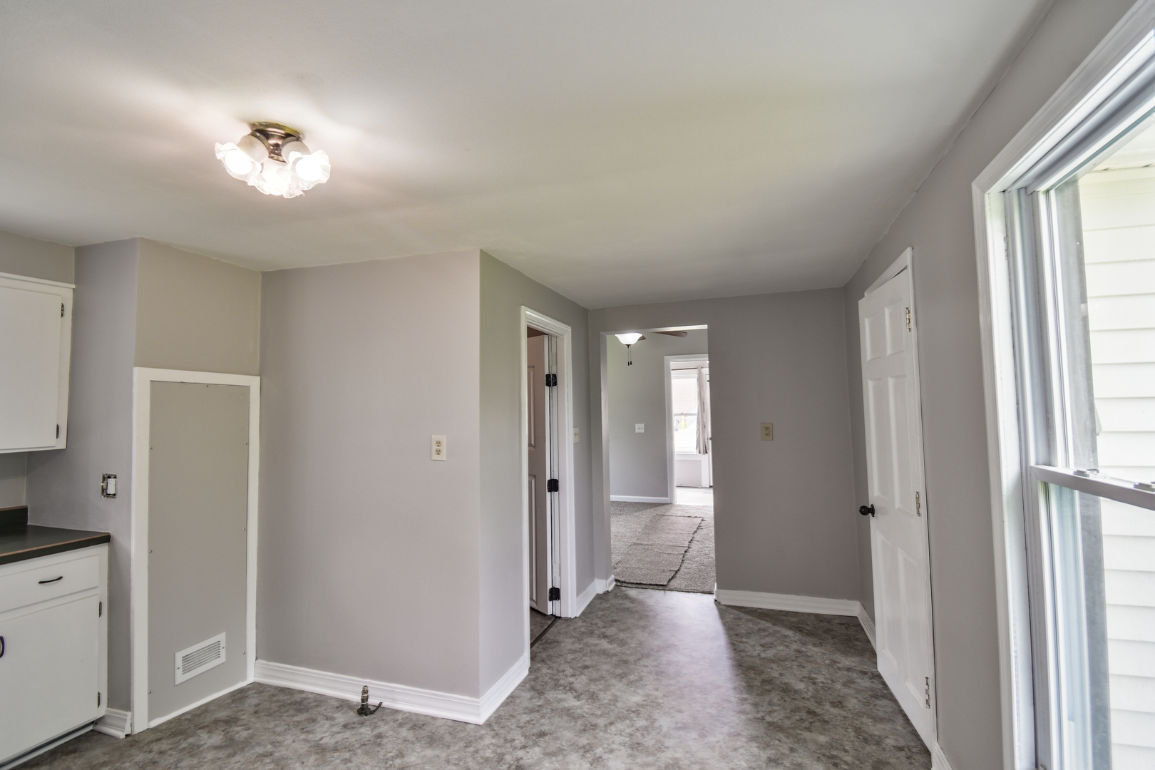 307 E Scott Street, Odell, IL 60460