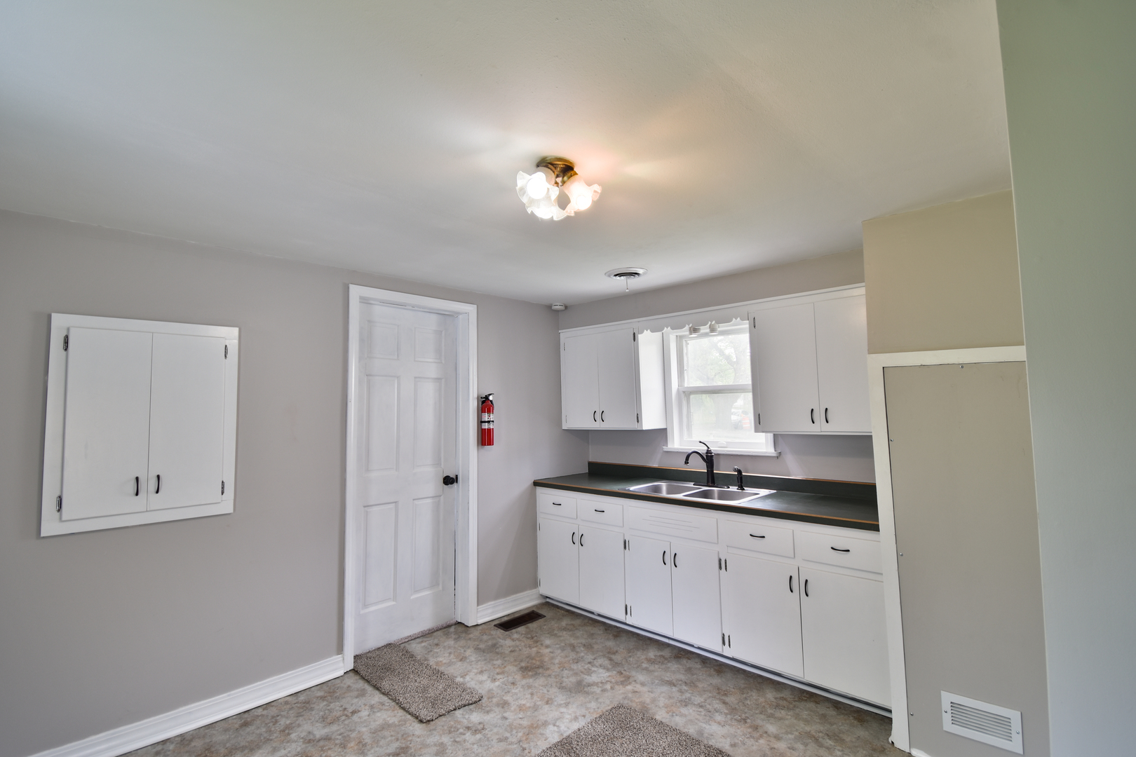 307 E Scott Street, Odell, IL 60460