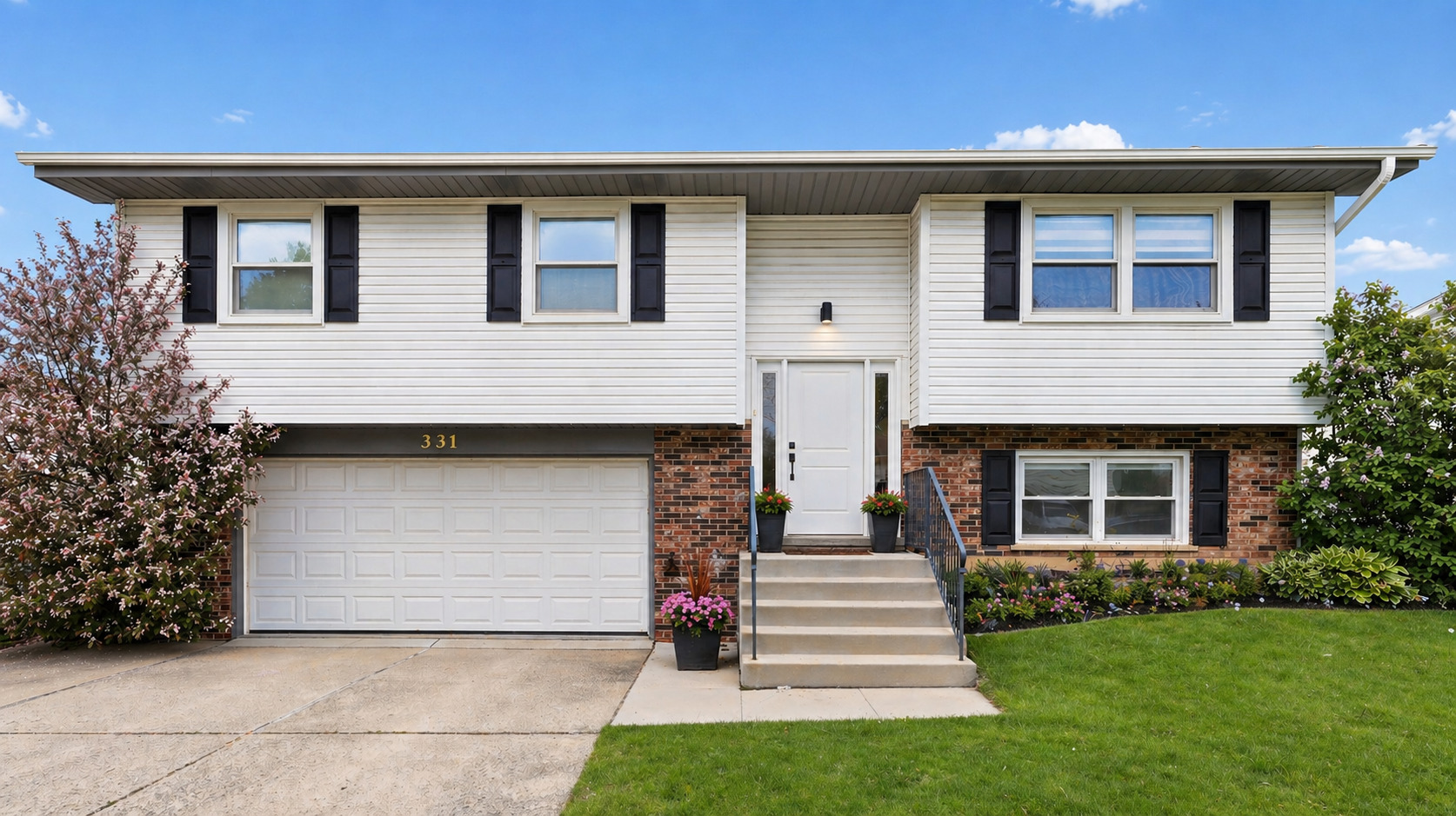 331 Gareth Lane, Schaumburg, IL 60193