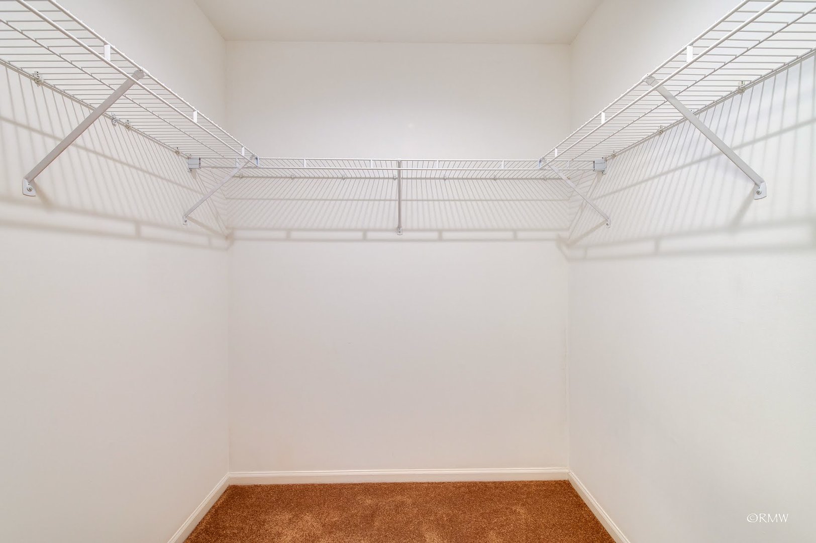 344 Kildare Court, Carol Stream, IL 60188