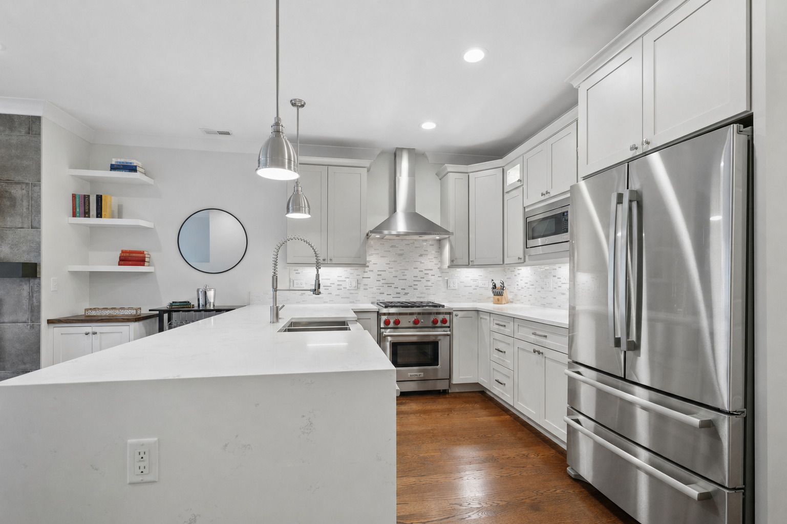 3614 N Damen Avenue #2, Chicago, IL 60618