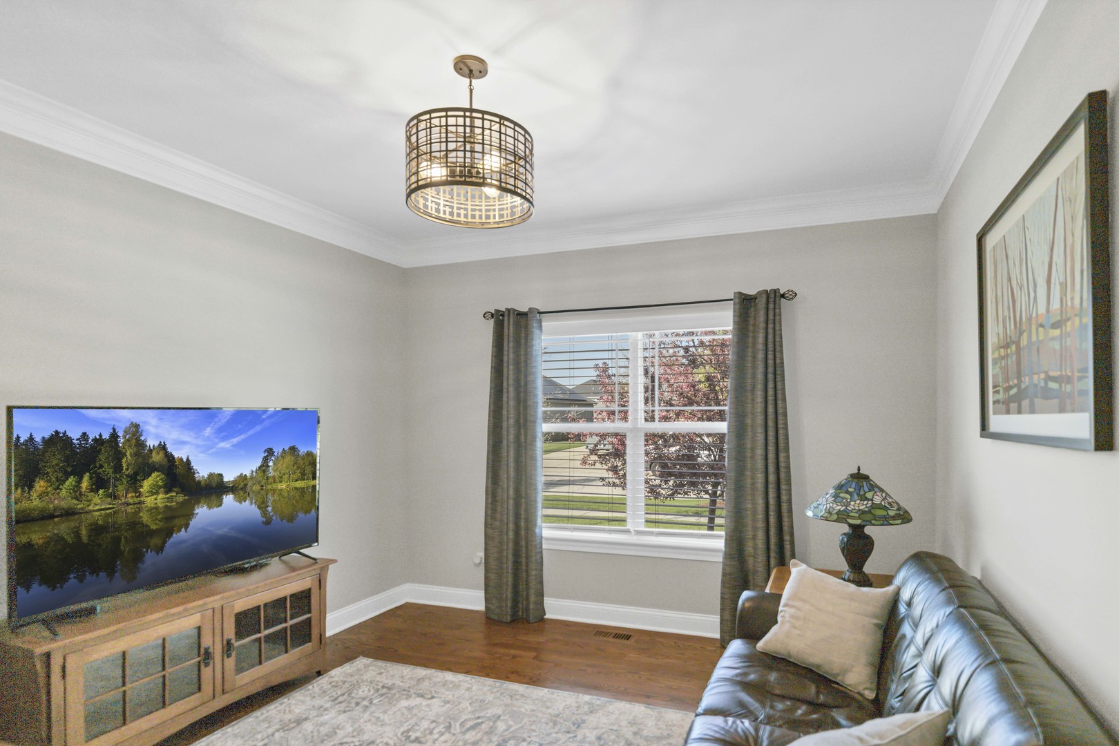 3679 Broadleaf Avenue, Elgin, IL 60124