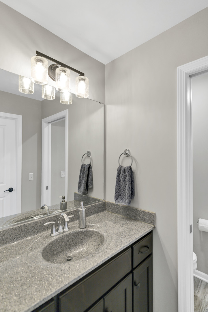 3679 Broadleaf Avenue, Elgin, IL 60124