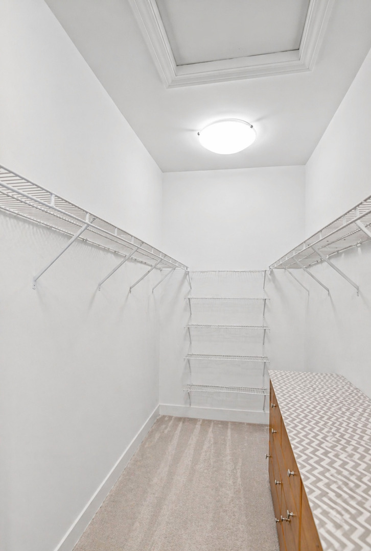 3679 Broadleaf Avenue, Elgin, IL 60124