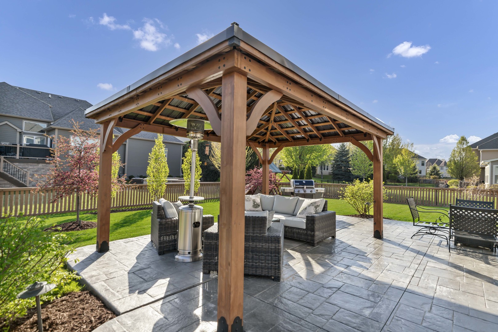 3679 Broadleaf Avenue, Elgin, IL 60124