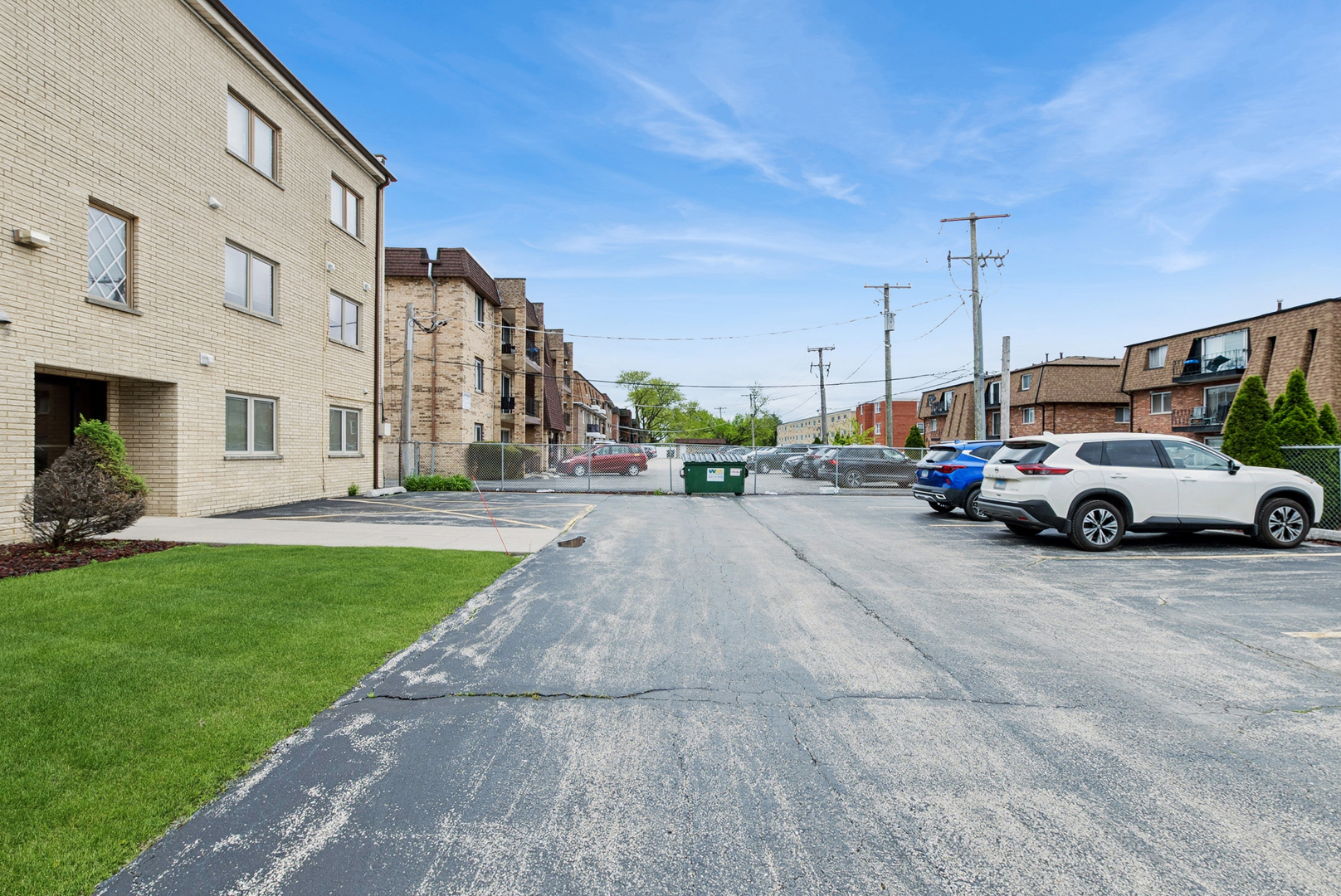10704 Kilpatrick Avenue #3B, Oak Lawn, IL 60453