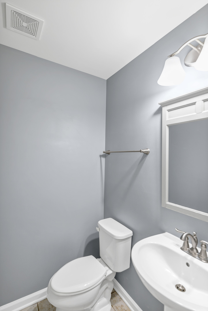 305 Cronin Boulevard, Shorewood, IL 60404