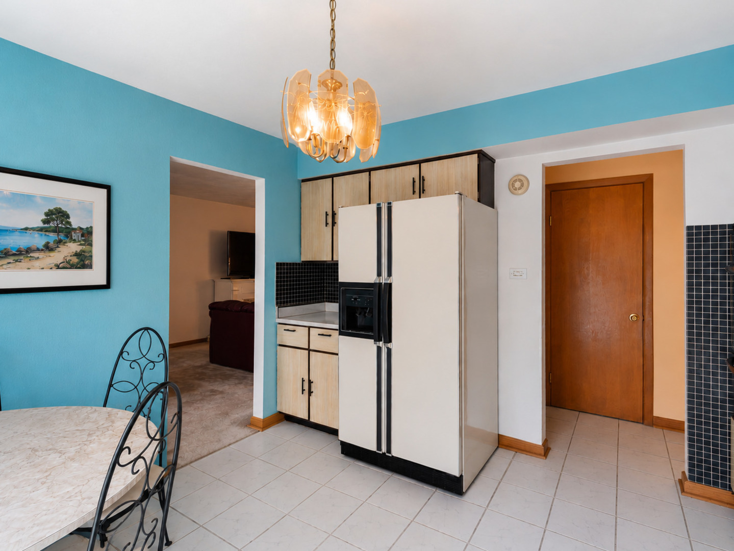 506 Forest Preserve Drive, Wood Dale, IL 60191