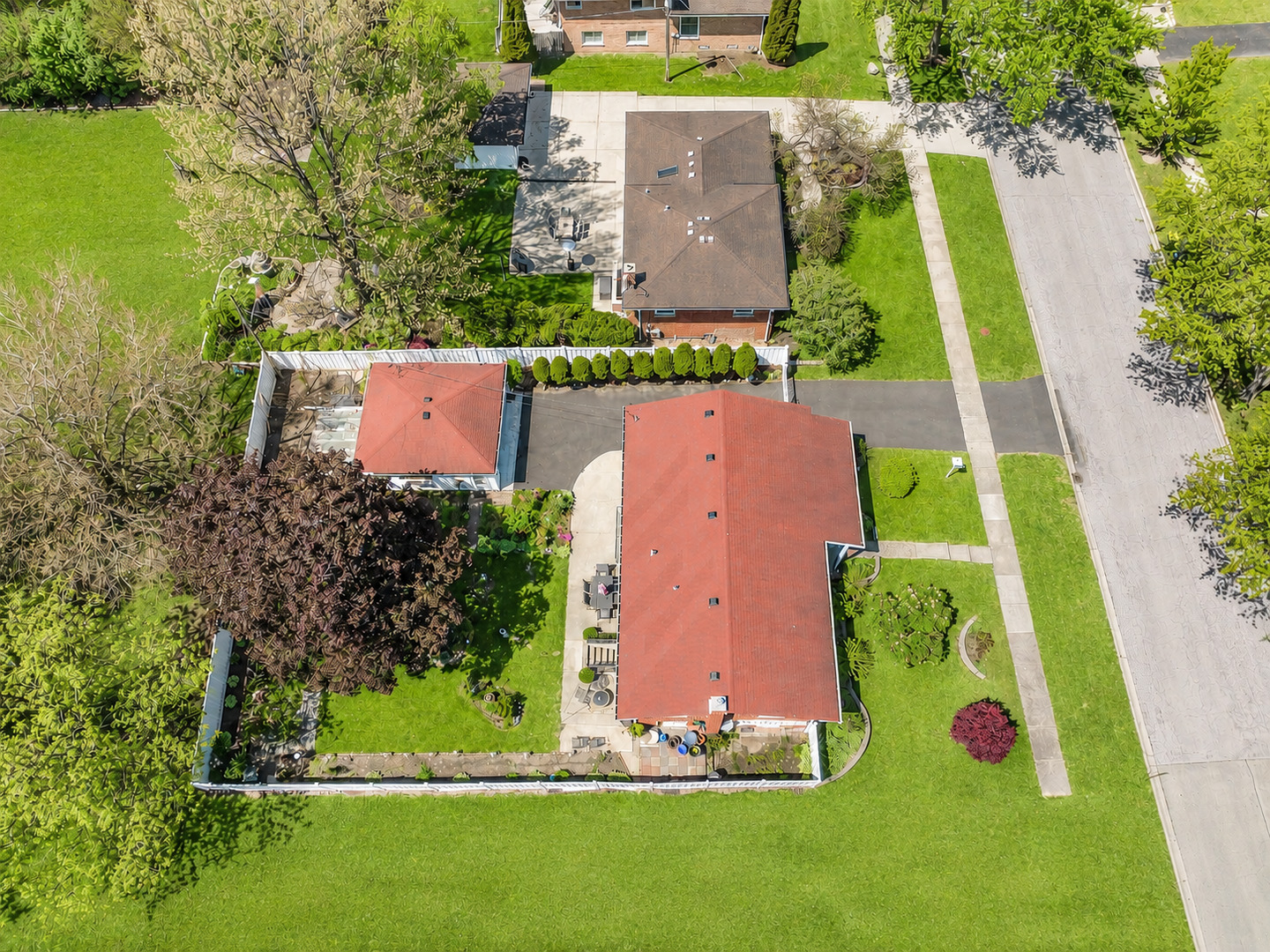 506 Forest Preserve Drive, Wood Dale, IL 60191