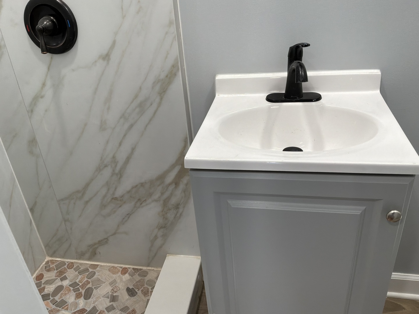 224 E Cass Street #2R, Joliet, IL 60432