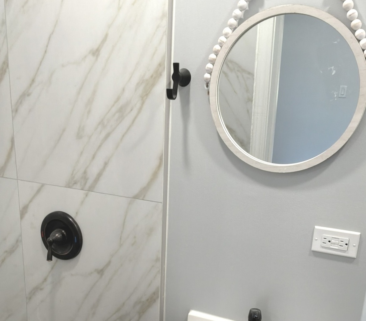 224 E Cass Street #2R, Joliet, IL 60432