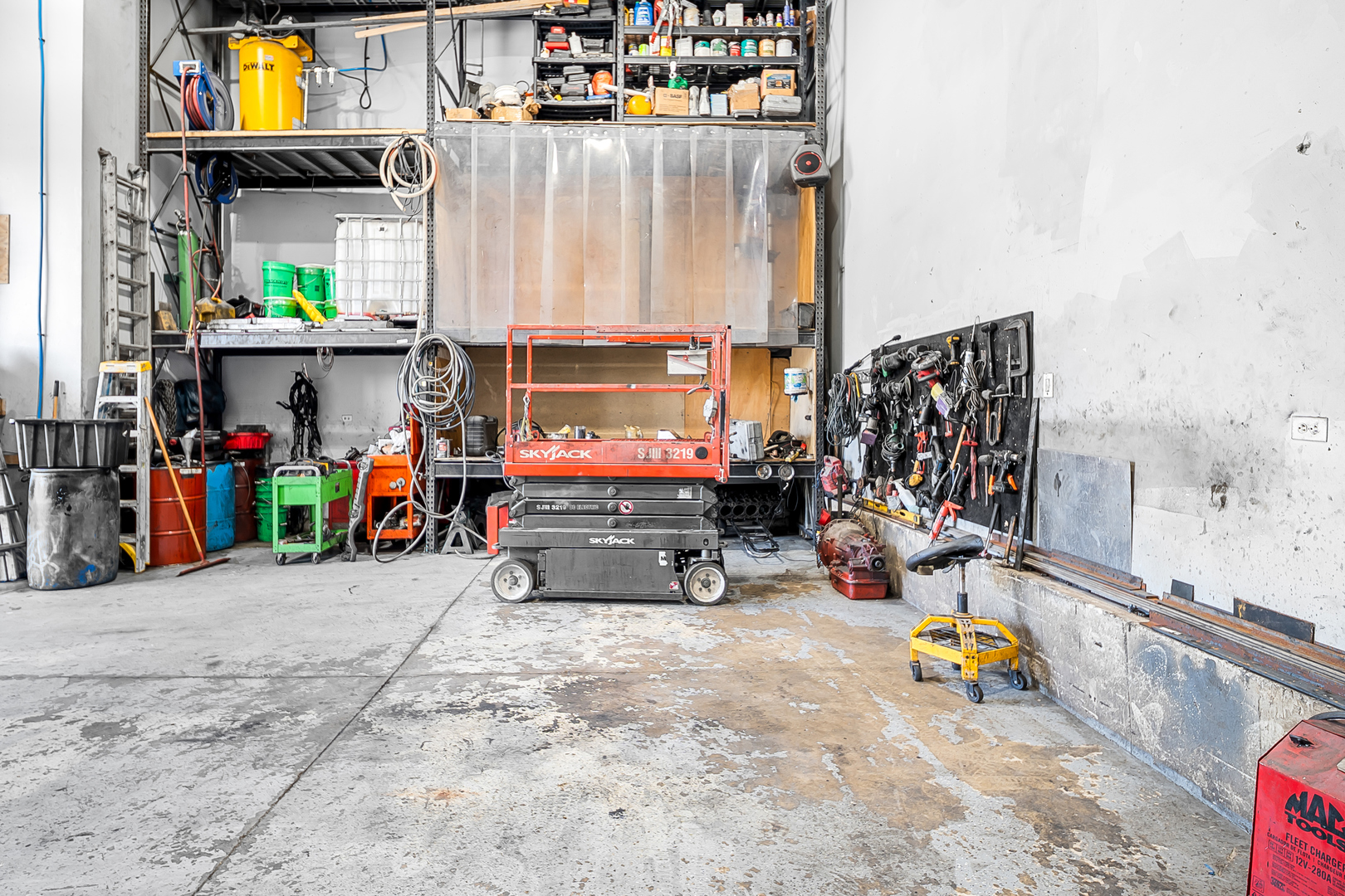 210 Moen Avenue, Rockdale, IL 60436