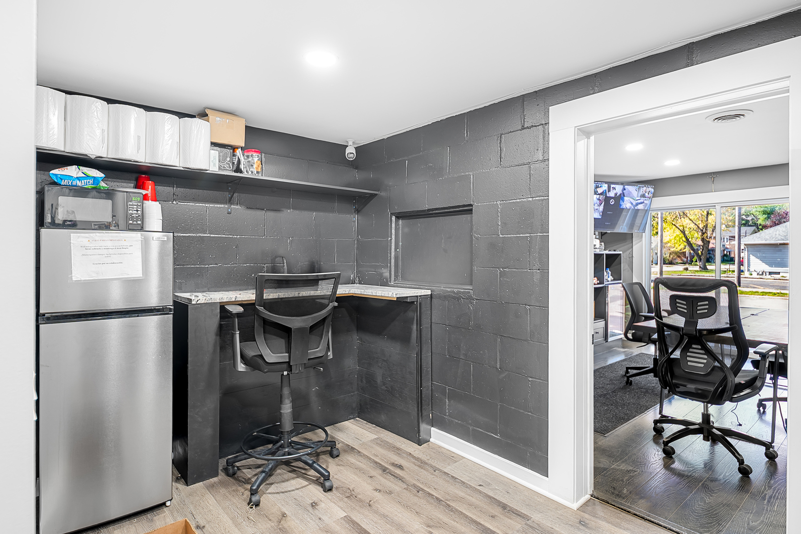 210 Moen Avenue, Rockdale, IL 60436