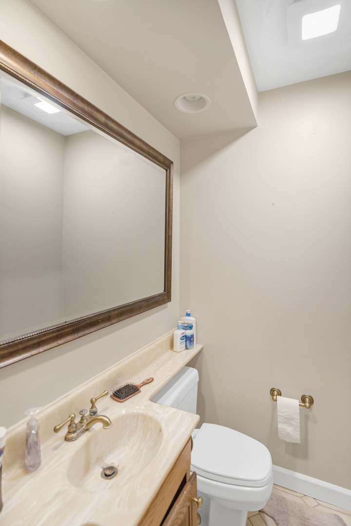 1145 Hunting Drive, Palatine, IL 60067